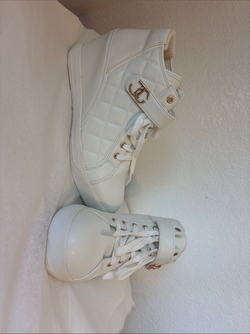 Juicy Couture Women’s Platform Wedge Sneakers Size US 11